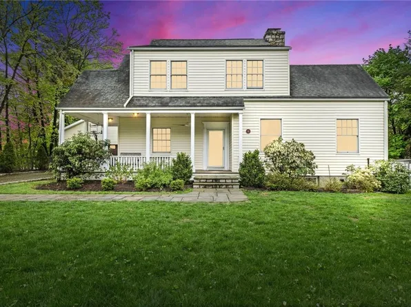 51 Putnam Drive, Mahopac, NY 10541