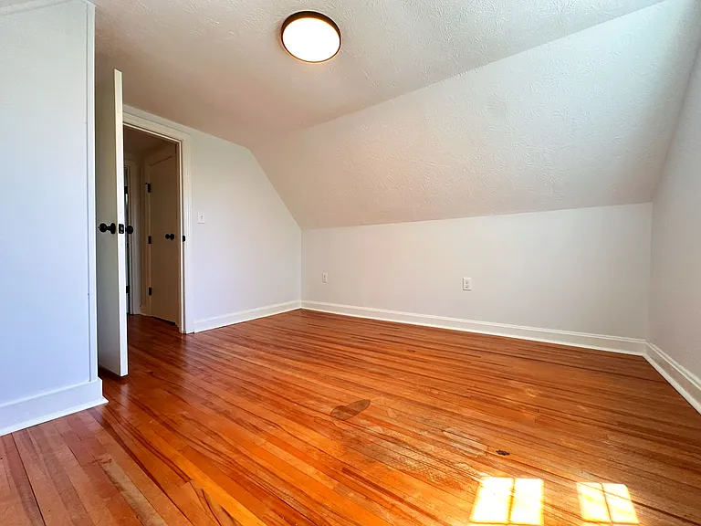 2057 Lee Jackson Hwy — Photo 36