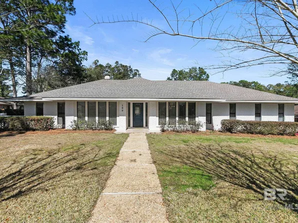100 Dewitt Cir, Daphne, AL 36526