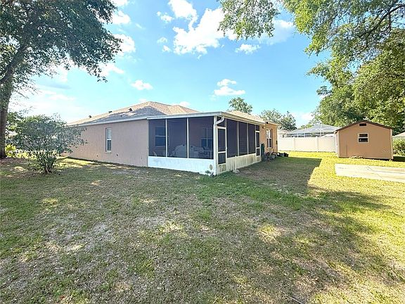 4th image of 1001 NE 22ND AVENUE