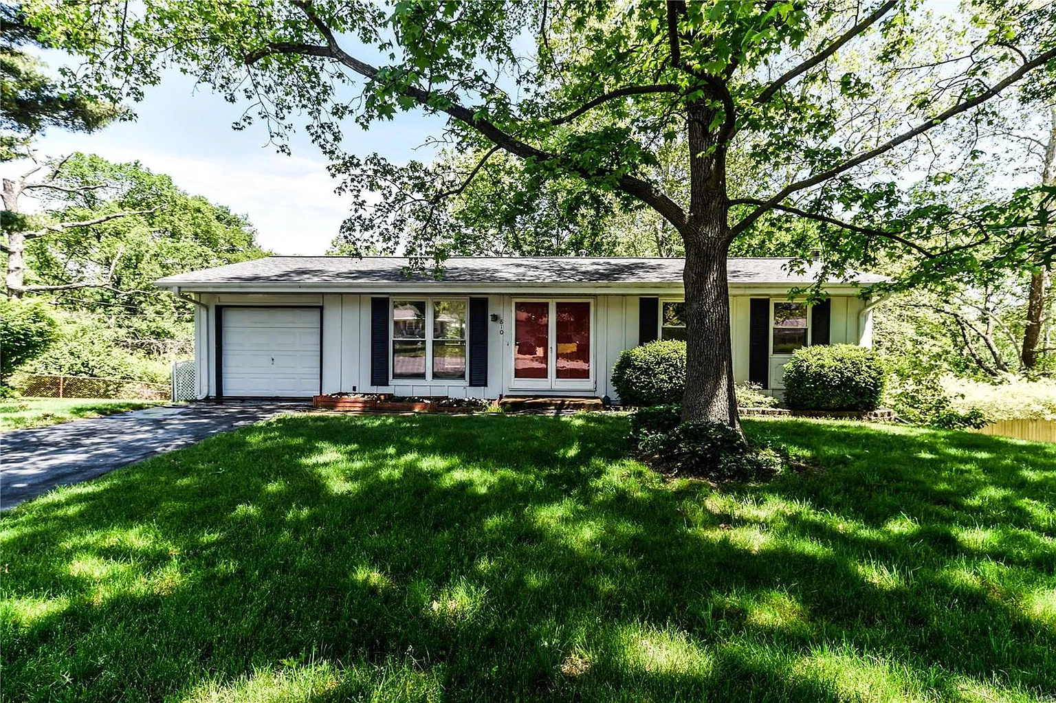 810 Bordeaux Ct photo 1