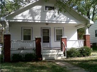 1113 S Cottage Ave, Independence, MO 64050