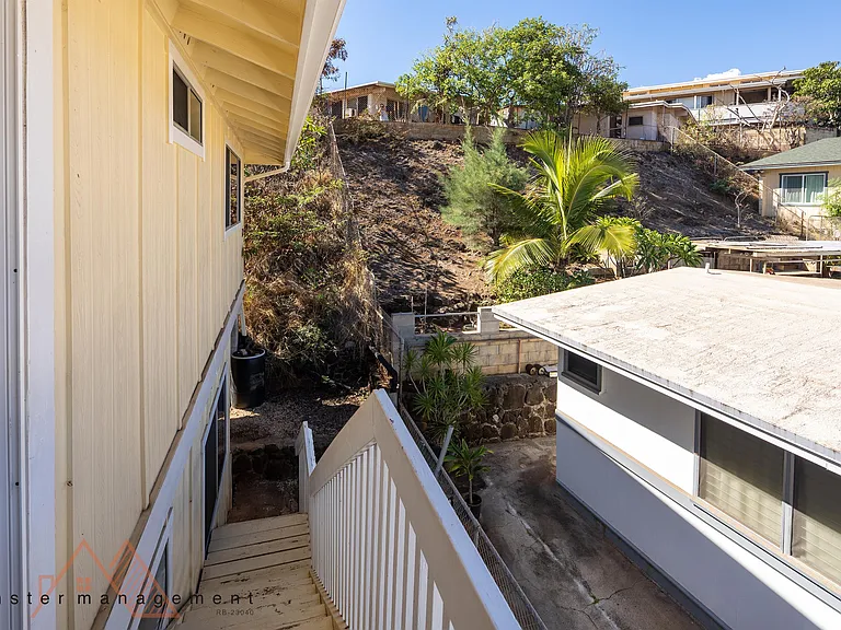 94-525 Awamoi St #C — Photo 11