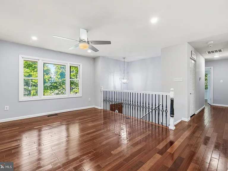 301 Wicomico Rd — Photo 3