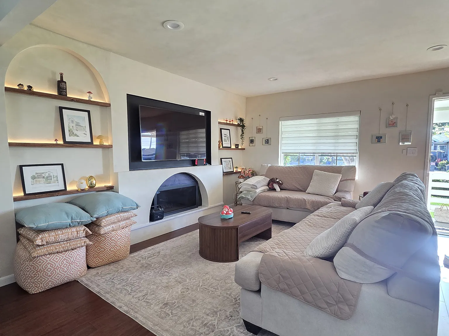 2 bed, 837 sqft, $3,500 — Photo 4