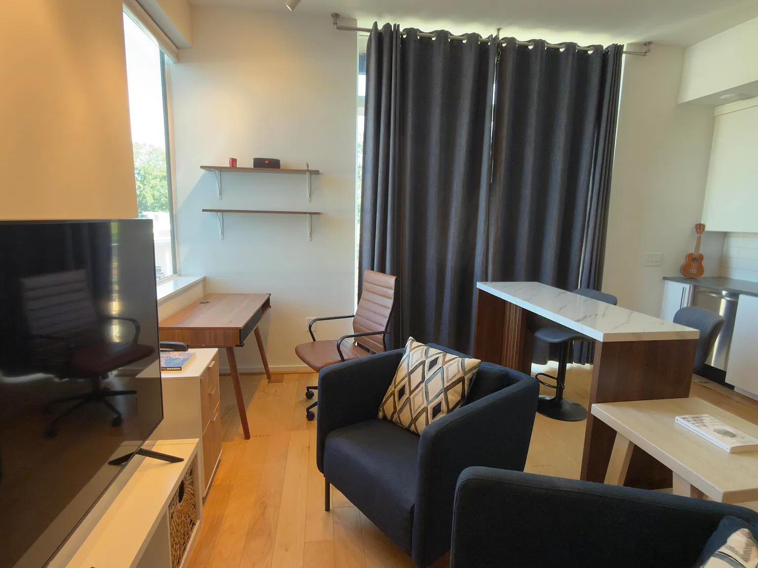 1 bed, 1.0 bath, $1,650 — Photo 1