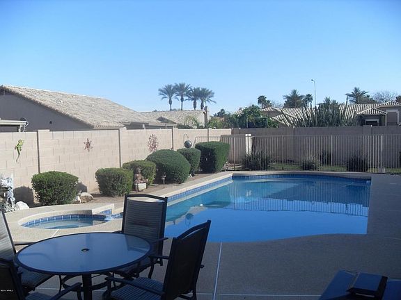 2nd image of 1317 N Laveen Dr