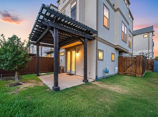 6703 Highclere Manor Ln, Houston, TX 77055