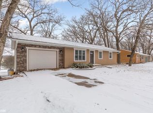 802 S Western St, Lake Mills, IA