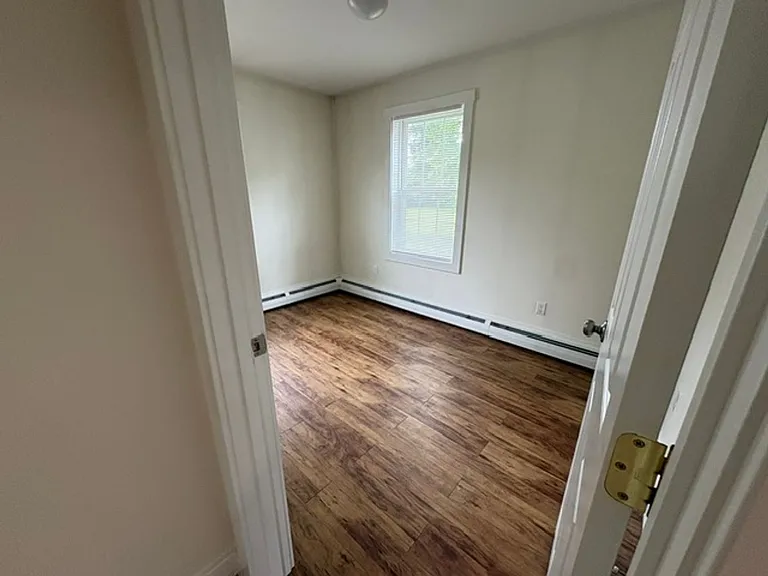 130 Martell Ct #1 — Photo 8