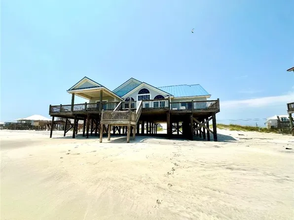 2615 Bienville Blvd, Dauphin Island, AL 36528