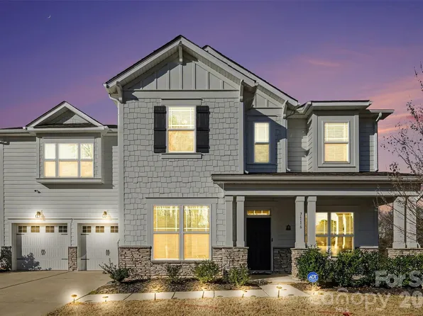 7116 Glenroe Dr, Huntersville, NC 28078