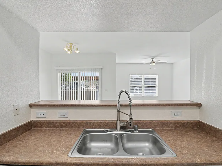 6650 W Warm Springs Rd #1162 — Photo 8