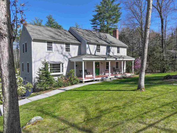 15 Buckridge Drive, Amherst, NH 03031