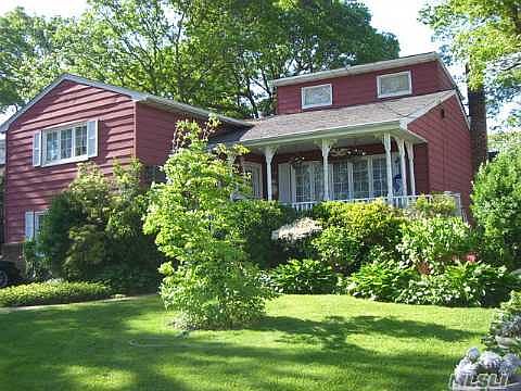 1st image of 224 Smith St