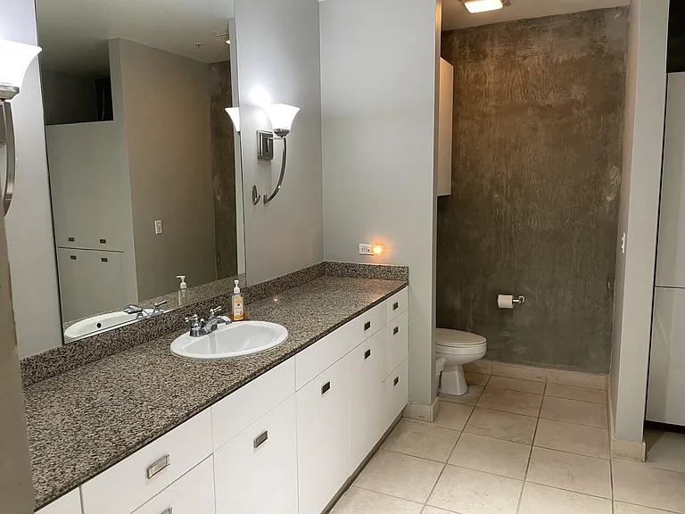 1401 Calumet St #300 — Photo 20