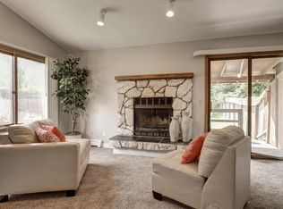 3260 Orion Cir, Anchorage, AK 99517