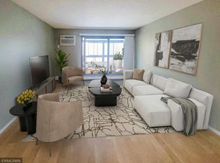 1871 Silver Bell Rd APT 321, Eagan, MN 55122