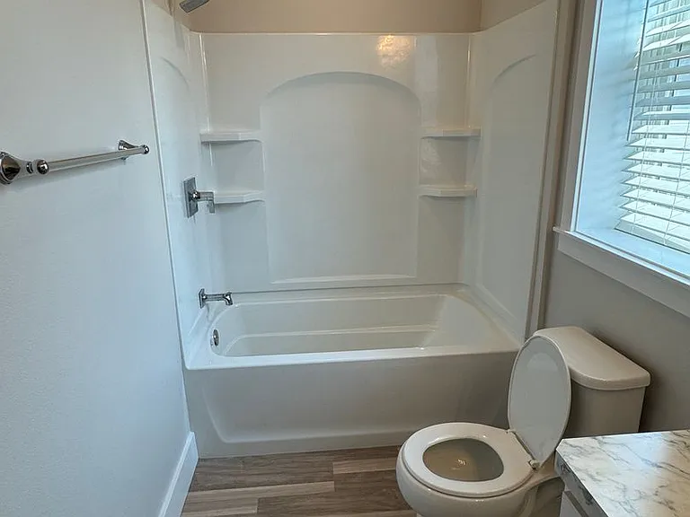 6132 Northstead Ave — Photo 8