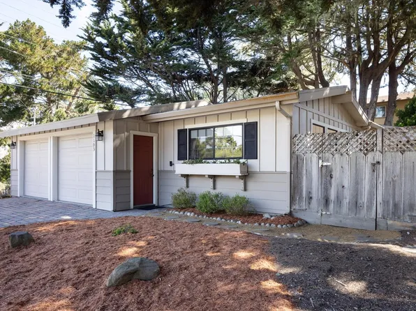 1103 Kenet Pl, Pacific Grove, CA 93950