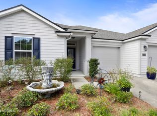 15838 Great Lakes Cir, Jacksonville, FL 32218