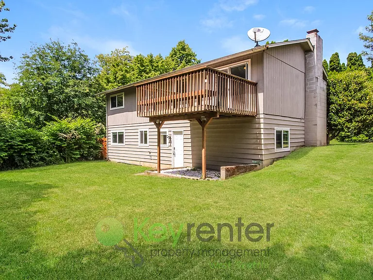 2511 SW 107th Way — Photo 30