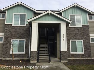 1858 N Alizarin Ave APT 2, Kuna, ID 83634