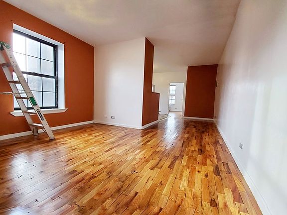 2nd image of 1298 Dekalb Ave APT 10
