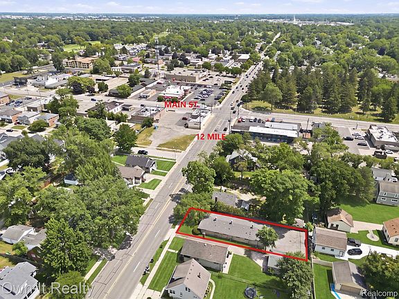 2nd image of 219 W Twelve Mile Rd