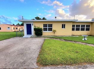 720 NE 5th St #1, Hallandale, FL 33009