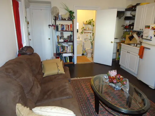 Rented by Hakeem Shahid, LREB | media 12