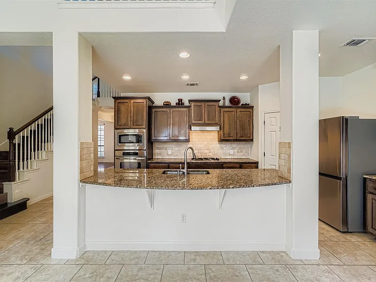 212 Great Circle Cv — Photo 7