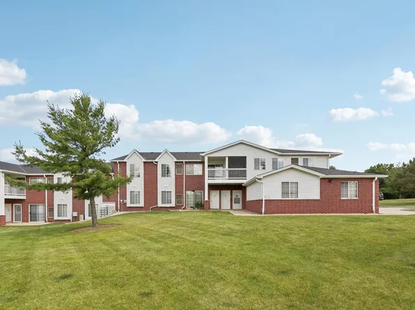 8580 Lexington PLACE #4, Pleasant Prairie, WI 53158