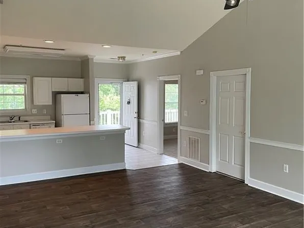 8757 Coralbell Ln, Charlotte, NC