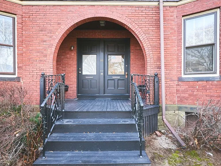 89 Mount Auburn St #2 — Photo 12