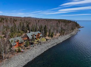 144 Stonegate Rd, Hovland, MN 55606