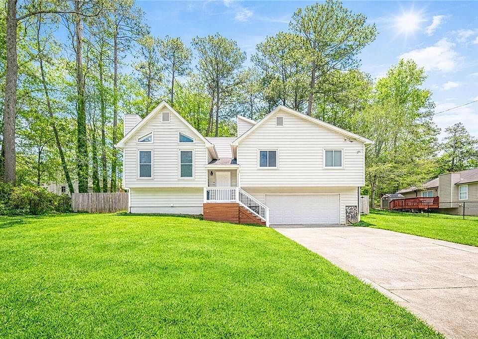 1st image of 2340 Danielle Ct
