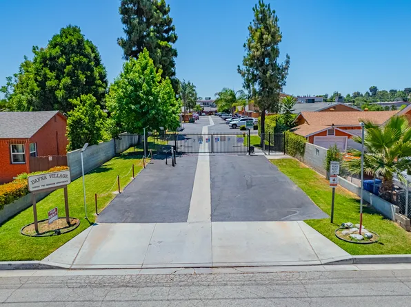 Dafna Village Apartment Homes, 32021 Avenue E APT 16, Yucaipa, CA 92399