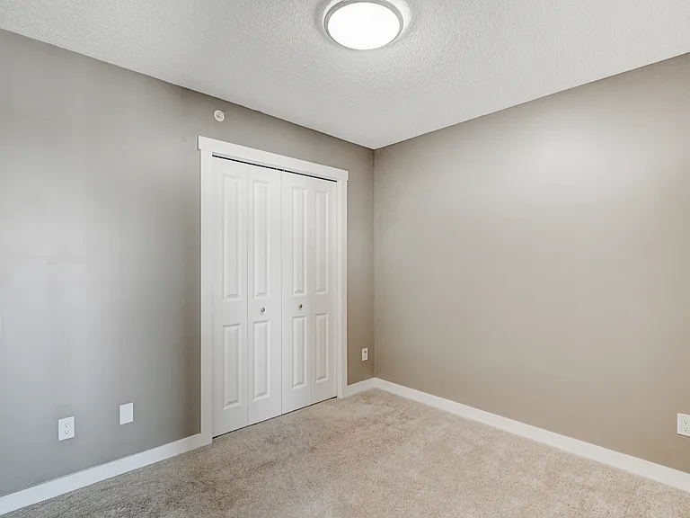 20 Kincora Glen Park NW #409 — Photo 16