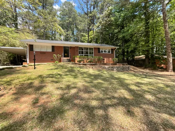 2375 Jefferson Ter, East Pt, GA 30344