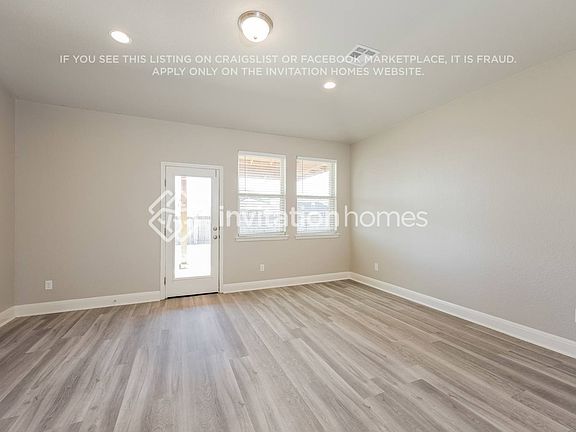 4th image of 8142 Cactus Bend Dr