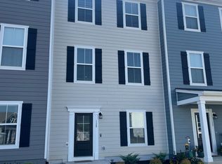 128 Colony Ave, Daleville, VA 24083