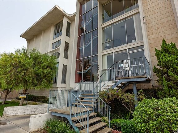 2nd image of 444 Obispo Ave #1