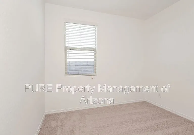 10254 W Crittenden Ln — Photo 10