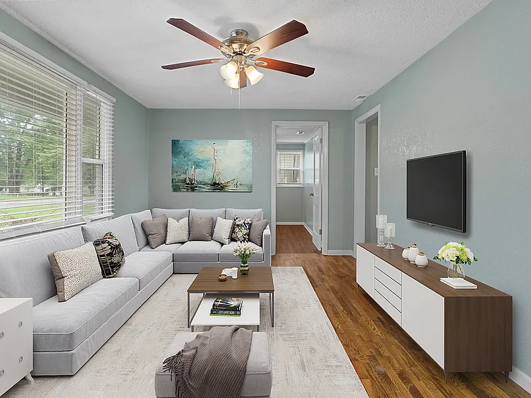 9008 E Gregory Blvd — Photo 1