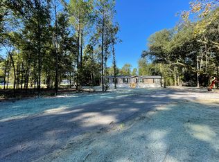 196 Mount Plesant Dr, Moncks Corner, SC 29461