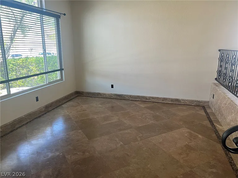 8225 Woodland Prairie Ave — Photo 27