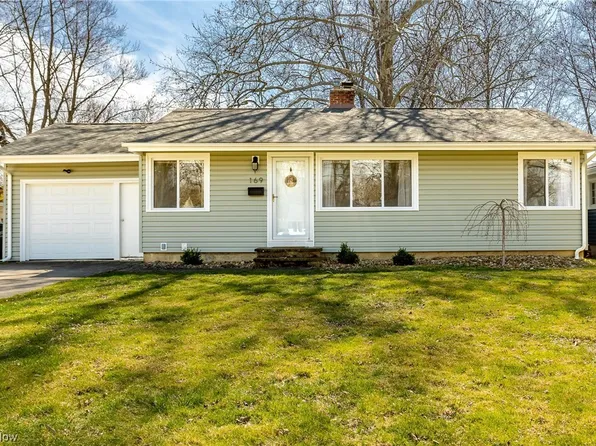 169 Wyleswood Dr, Berea, OH 44017