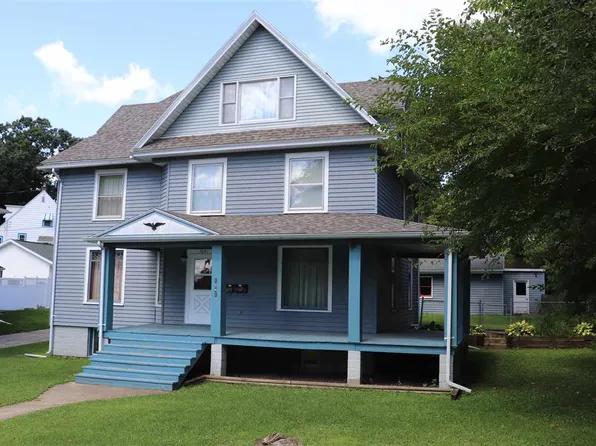 1041 Carrington St, Janesville, WI 53545