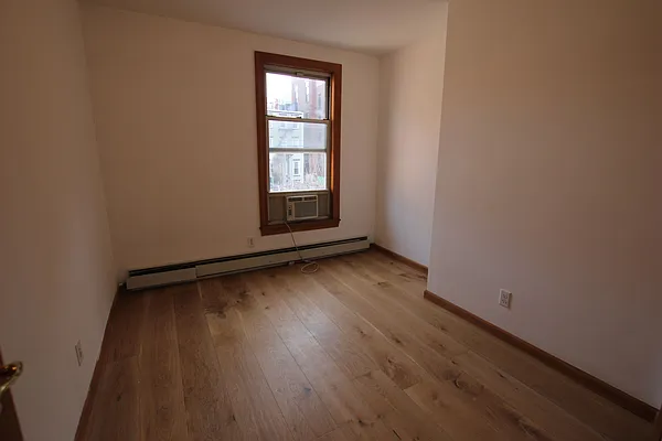 Rented by Bedford 6 Real Estate | media 10